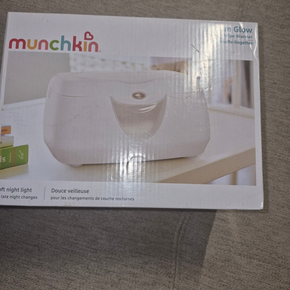 Munchkin Mist Wipe Warmer with Warm Glow Night Light White Baby Accessory